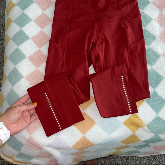 Cropped Lululemon Leggings - Picture 9 of 12
